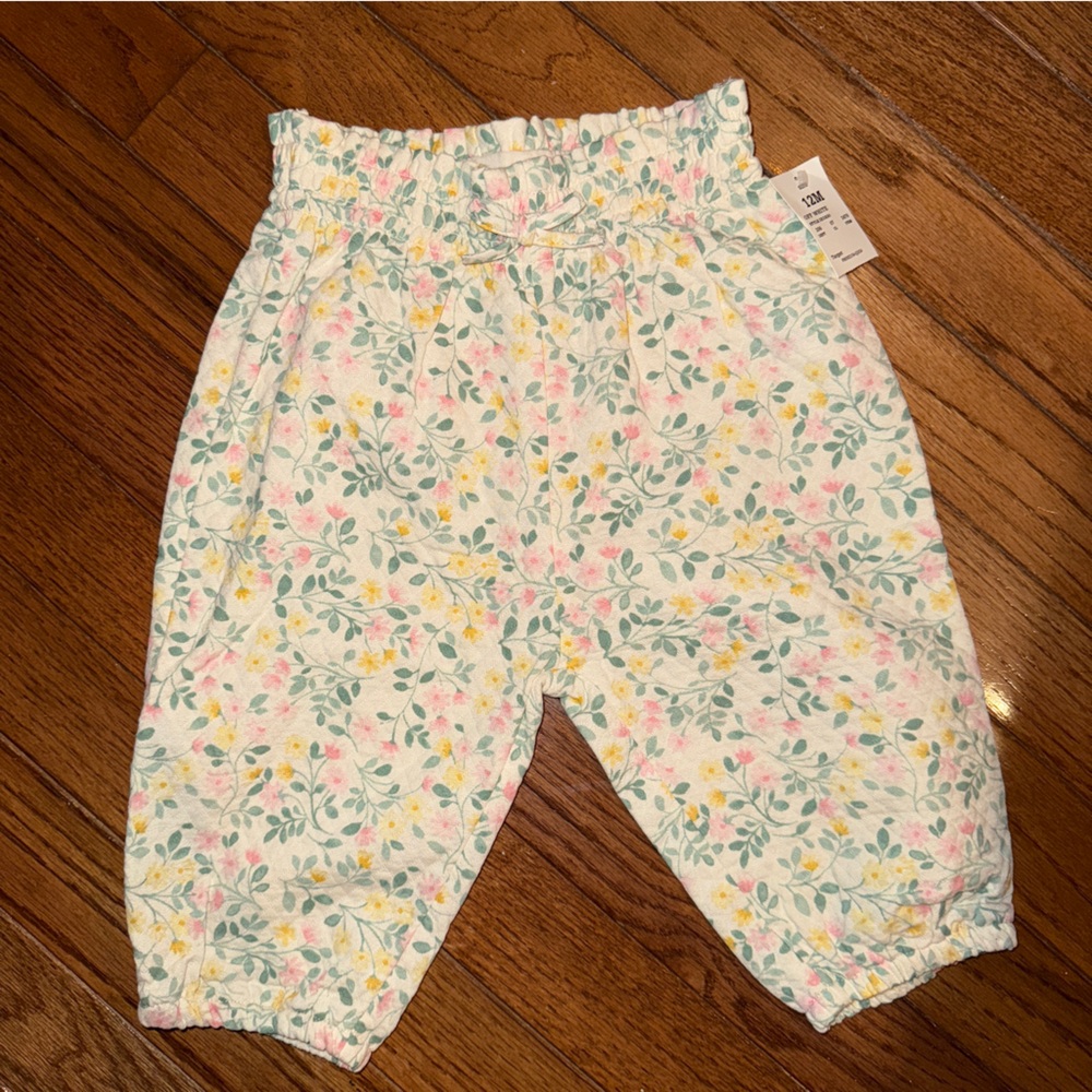 Cloud Island Cream Floral Bubble Baby Boho Pants, 12 Months, New With Tags